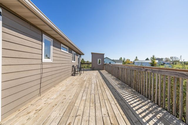 2500 62nd St SE, Minot, ND 58701