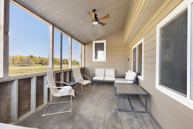 2500 62nd St SE, Minot, ND 58701