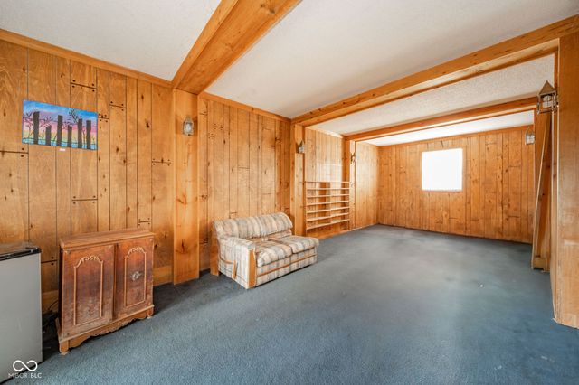 1509 N Buckeye Road, Muncie, IN 47304