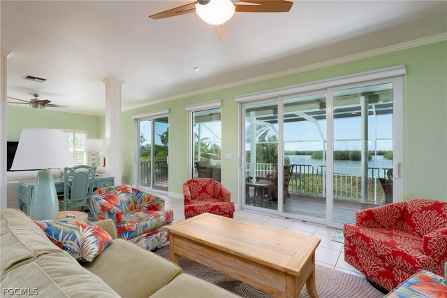 5427 Osprey CT, Sanibel, FL 33957