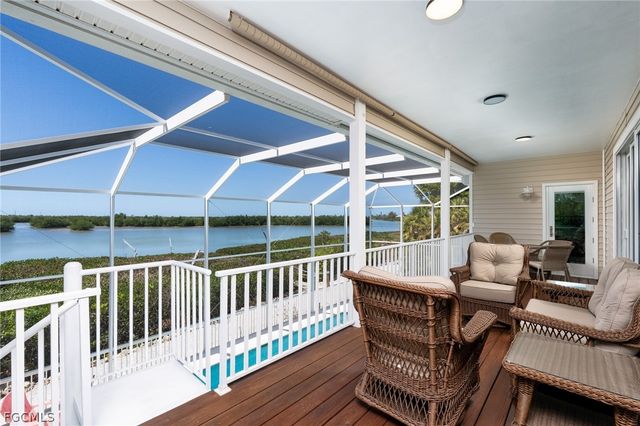 5427 Osprey CT, Sanibel, FL 33957