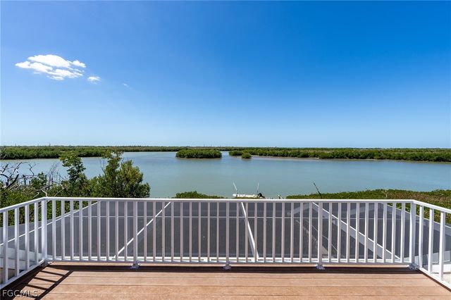5427 Osprey CT, Sanibel, FL 33957
