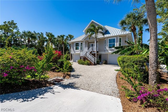 5427 Osprey CT, Sanibel, FL 33957