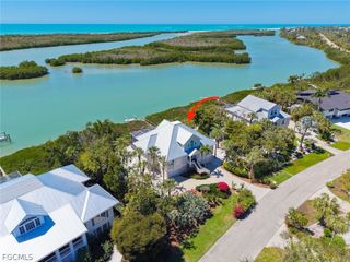5427 Osprey CT, Sanibel, FL 33957