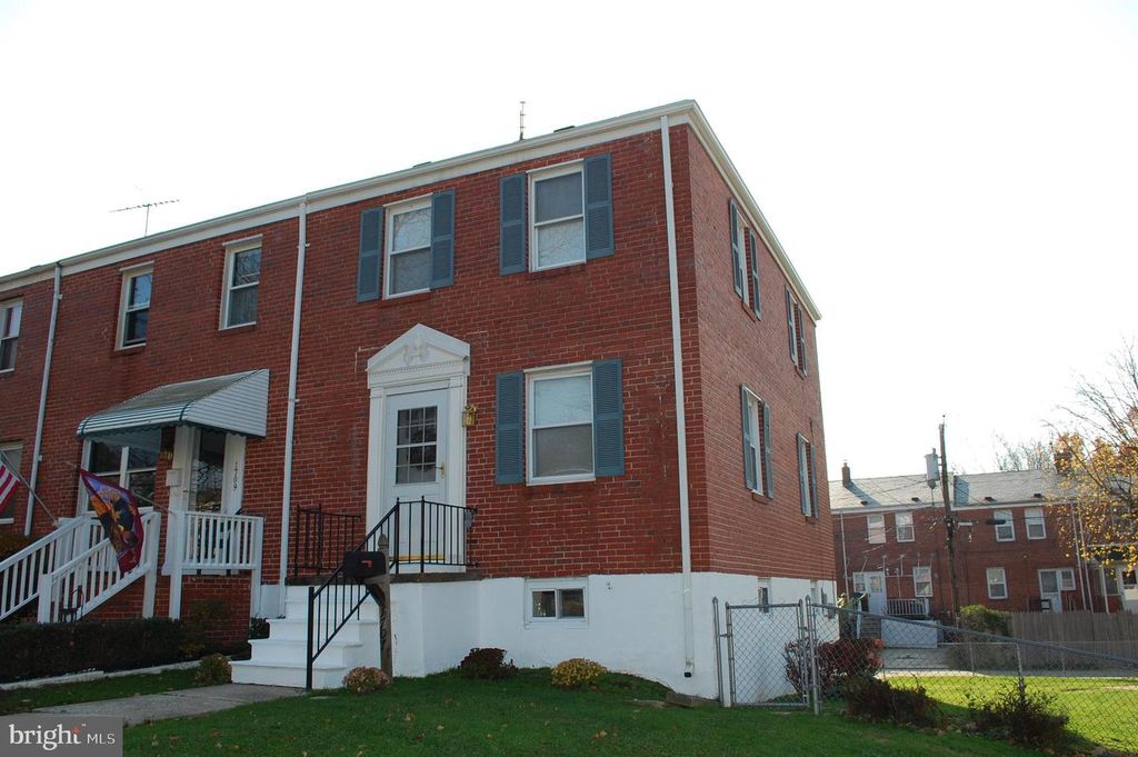1707 PIN OAK RD, Parkville, MD 21234