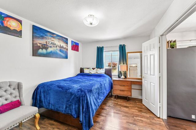8101 Arroyo Vista Dr, Sacramento, CA 95823