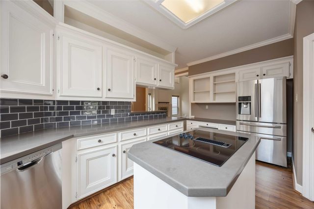 11930 Carriage Hill Drive, Houston, TX 77077