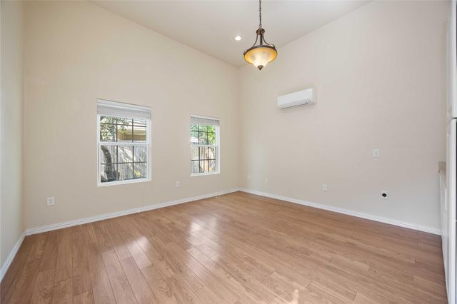 11930 Carriage Hill Drive, Houston, TX 77077