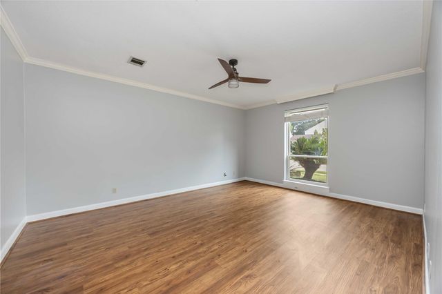 11930 Carriage Hill Drive, Houston, TX 77077