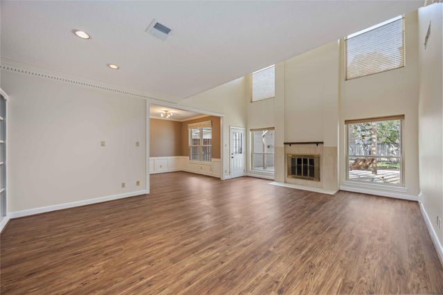 11930 Carriage Hill Drive, Houston, TX 77077