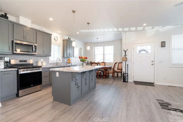 22221 Bloomfield 47, Cypress, CA 90630