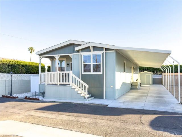 22221 Bloomfield 47, Cypress, CA 90630