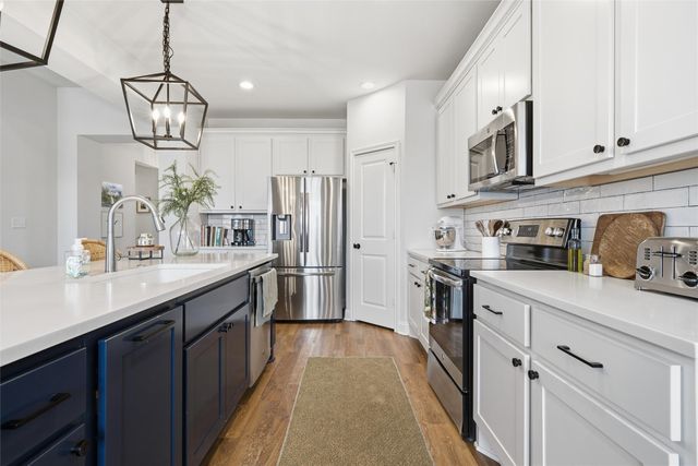 5444 Zavalla Drive, Waco, TX 76708