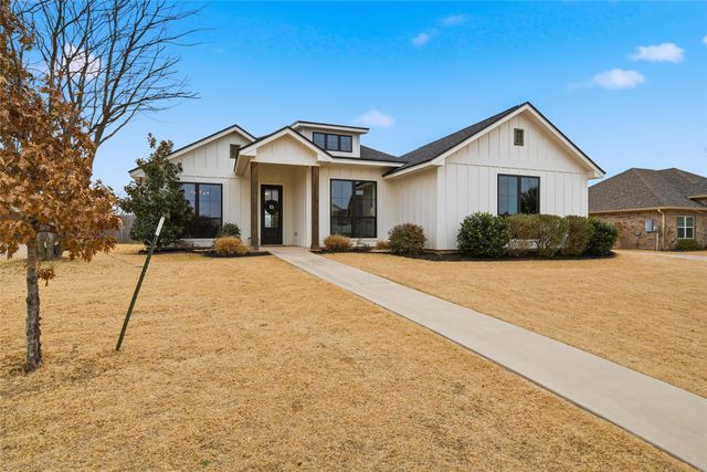 5444 Zavalla Drive, Waco, TX 76708
