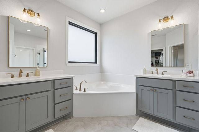 5444 Zavalla Drive, Waco, TX 76708