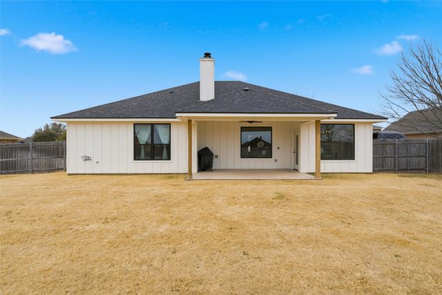 5444 Zavalla Drive, Waco, TX 76708