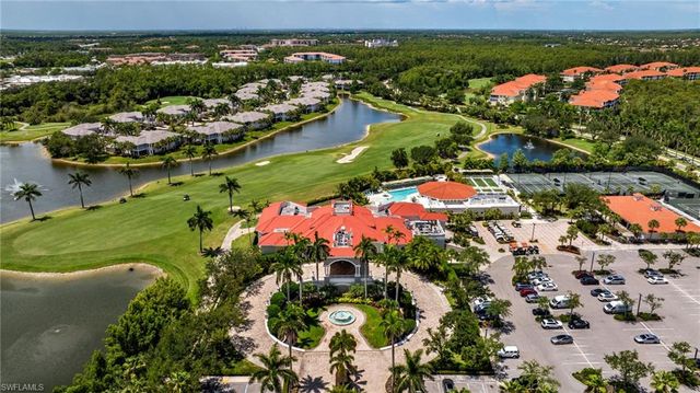 4874 Hampshire CT 303, Naples, FL 34112