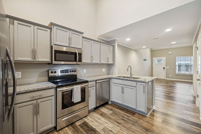 3219 Clemons Cir, Murfreesboro, TN 37128