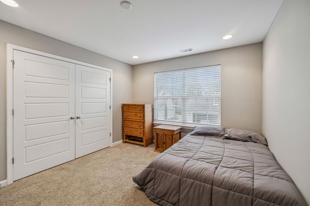 3219 Clemons Cir, Murfreesboro, TN 37128