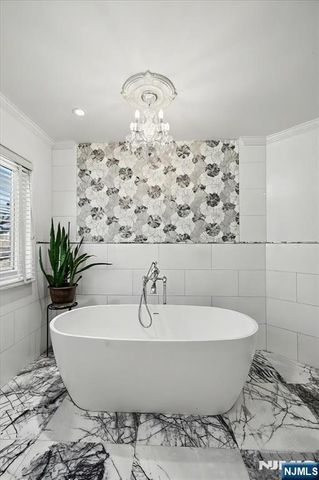 376 Kenwood 9, Englewood, NJ 07631