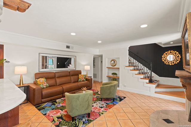 11207 Whispering Wind St, San Antonio, TX 78230