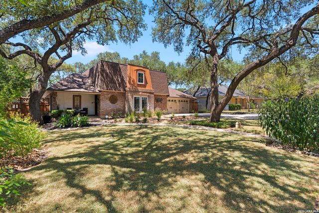 11207 Whispering Wind St, San Antonio, TX 78230
