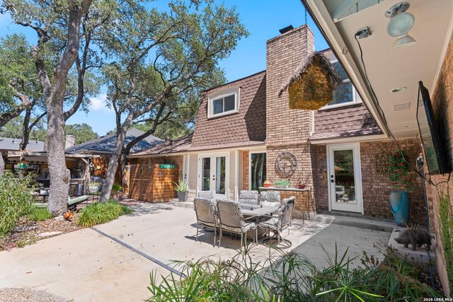 11207 Whispering Wind St, San Antonio, TX 78230