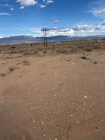 804 Villa Road SE, Rio Rancho, NM 87124