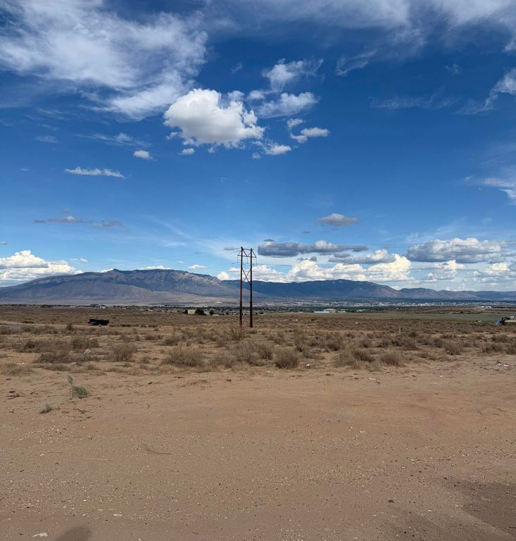 804 Villa Road SE, Rio Rancho, NM 87124