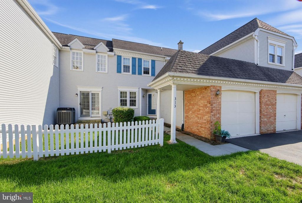 313 WELSH CIR, CHESTER SPRINGS, PA 19425 — photo 3
