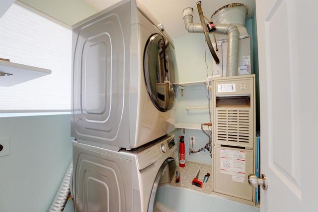 1354 Palomar Place, Vista, CA 92084