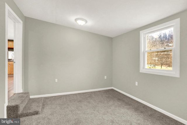 284 MARSH RUN RD, New Cumberland, PA 17070