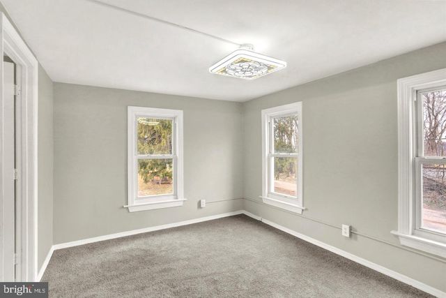 284 MARSH RUN RD, New Cumberland, PA 17070