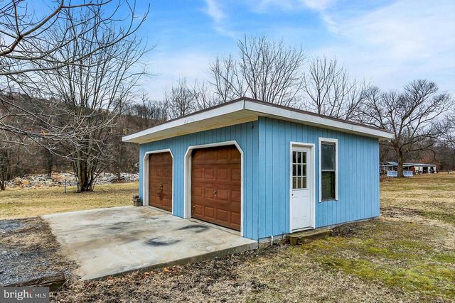 284 MARSH RUN RD, New Cumberland, PA 17070