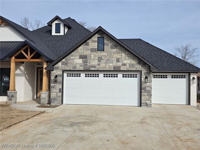 418 Brown Quail Trace, Barling, AR 72923