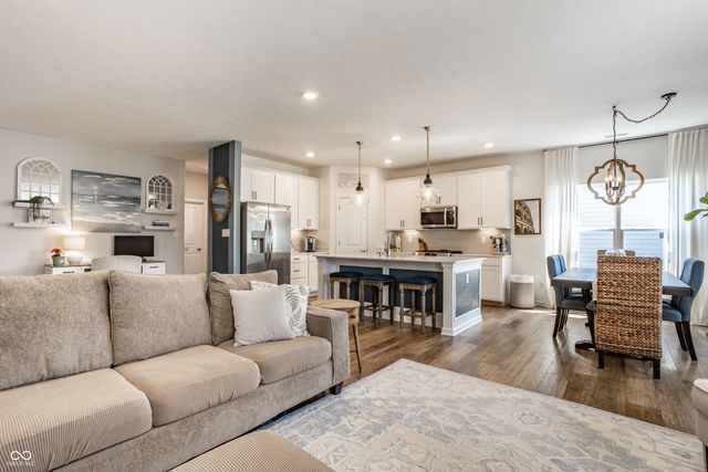 9885 Canyon Lane, Pendleton, IN 46064