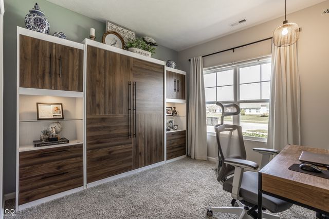 9885 Canyon Lane, Pendleton, IN 46064