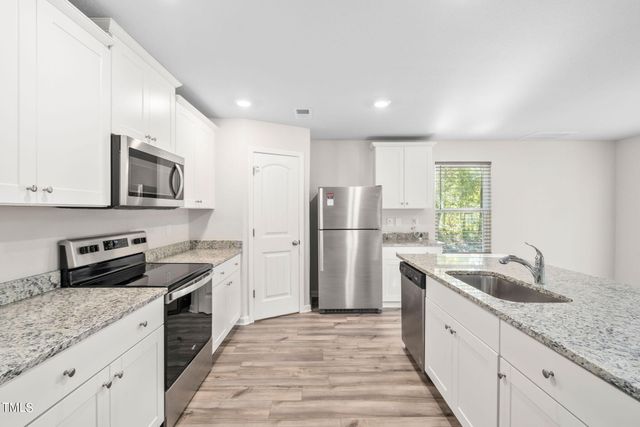 160 Parkers Gate Drive, Youngsville, NC 27596