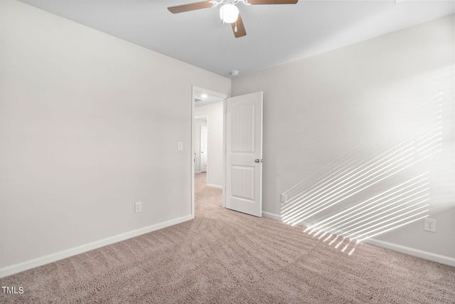 160 Parkers Gate Drive, Youngsville, NC 27596