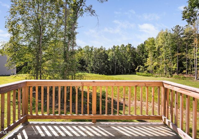 160 Parkers Gate Drive, Youngsville, NC 27596