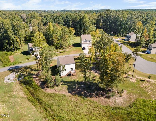 160 Parkers Gate Drive, Youngsville, NC 27596