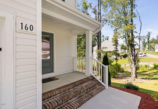 160 Parkers Gate Drive, Youngsville, NC 27596