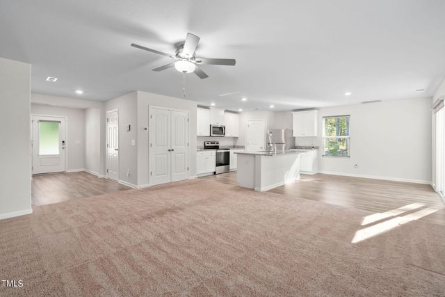 160 Parkers Gate Drive, Youngsville, NC 27596