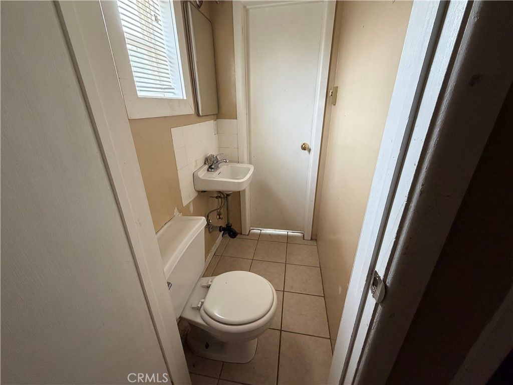 Image 14 of property listing at 5056 W Avenue K12, Lancaster, CA 93536