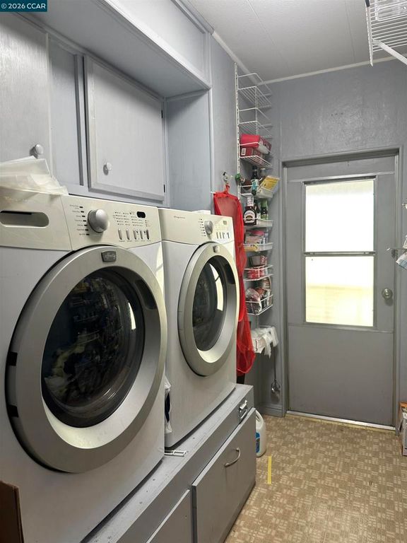 Image 14 of property listing at 1080 1080 San Miguel Rd., Concord, CA 94518