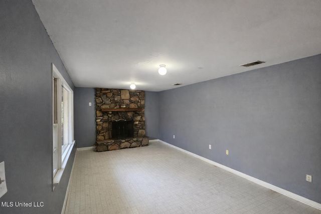 4620 Sutton Avenue, Moss Point, MS 39563