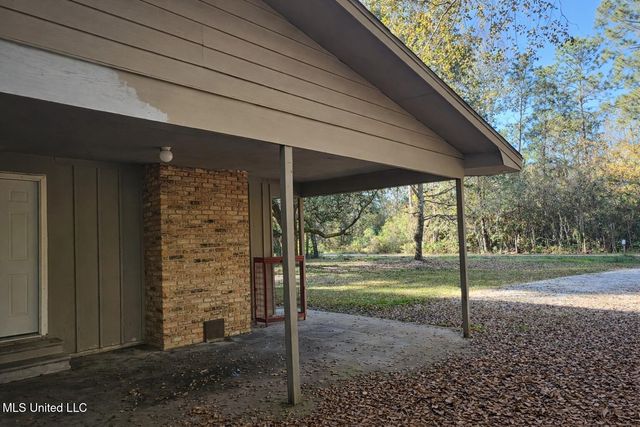 4620 Sutton Avenue, Moss Point, MS 39563