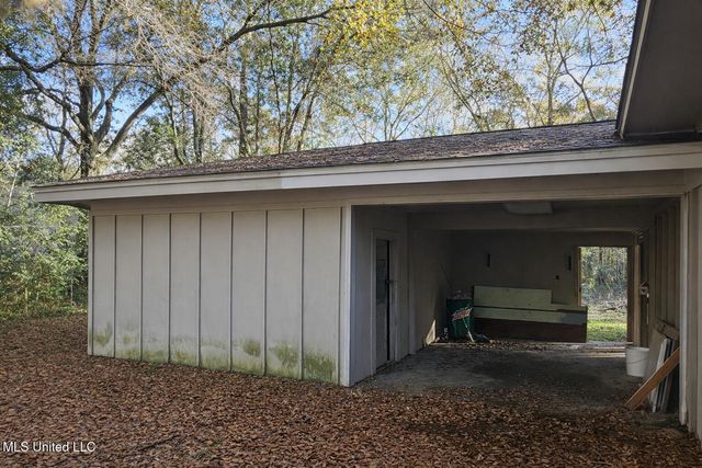 4620 Sutton Avenue, Moss Point, MS 39563