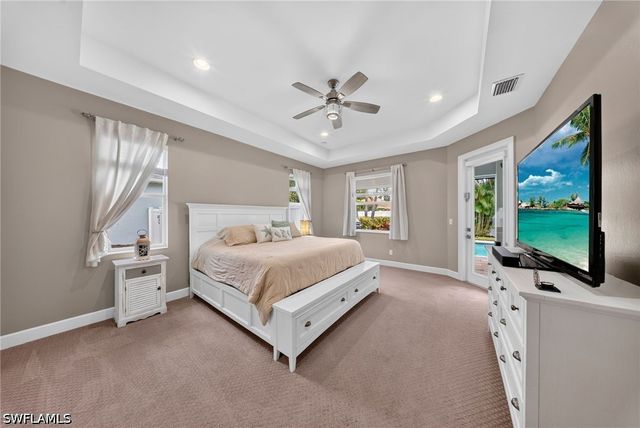 37 Johnnycake DR, Naples, FL 34110