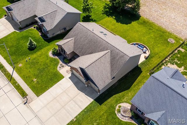 278 Shadowbrooke, Troy, IL 62294